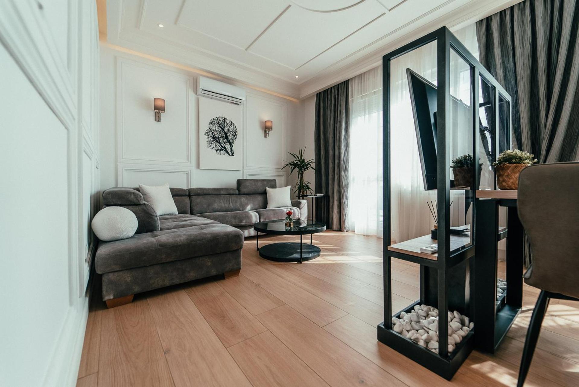Biarritz Luxury Apartments Βελιγράδι Εξωτερικό φωτογραφία